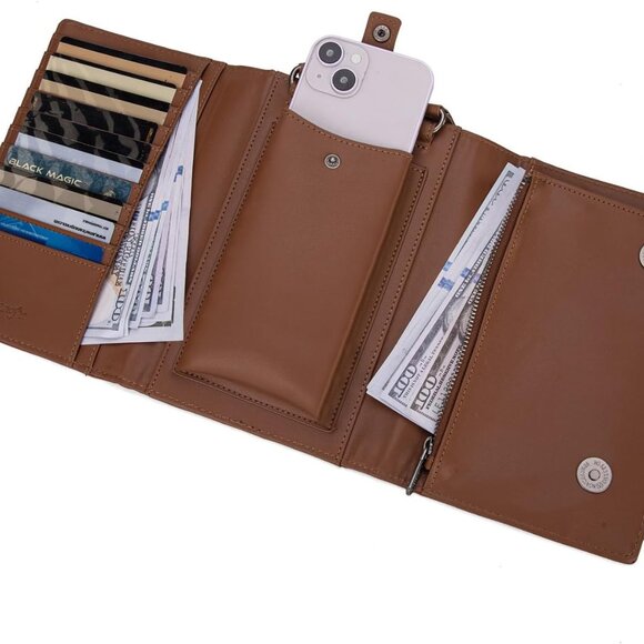 Stylish Wrangler Women's Wristlet Clutch - Durable Canvas with Adjustable Strap - Picture 3 of 6